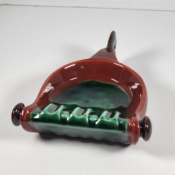 Vintage Green and Brown Spur Ashtray with Handle, Mid-Century Modern Farmhouse - Picture 5 of 11